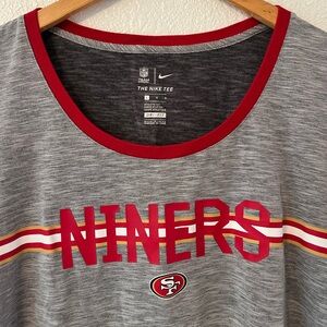Nike Women’s 49ers Tee